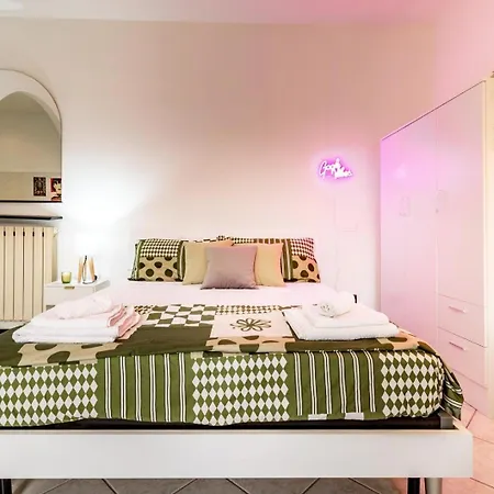 Volta Hub- Parcheggio, Giardino E 10 Min Apartment Como