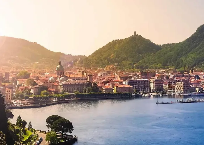 Lakecomo-free-parking-volta Hub