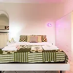 Lakecomo-free-parking-volta Hub Apartamento Como