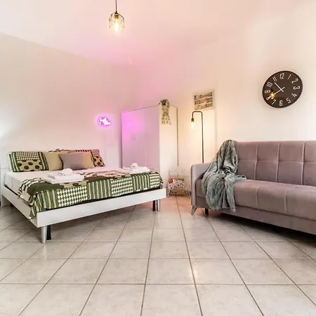 Lakecomo- Voltahub * Como